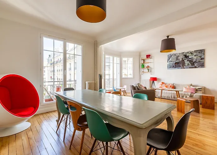 Veeve - Retro Chic In Petit Montrouge